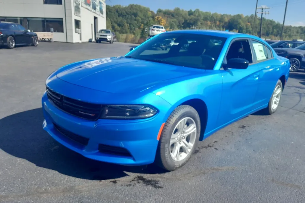 2023 Dodge Charger SXT photo 1
