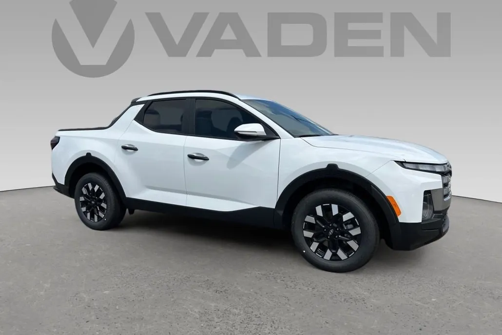 2025 Hyundai Santa Cruz SEL photo 1