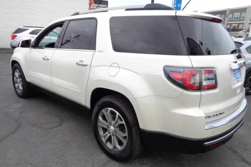 2015 Gmc Acadia SLT photo 1