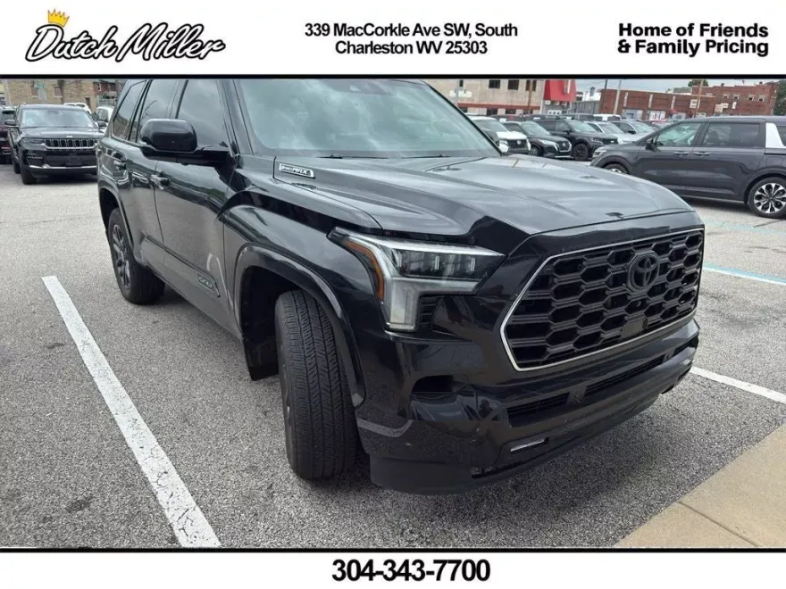 2024 Toyota Sequoia Platinum photo 1