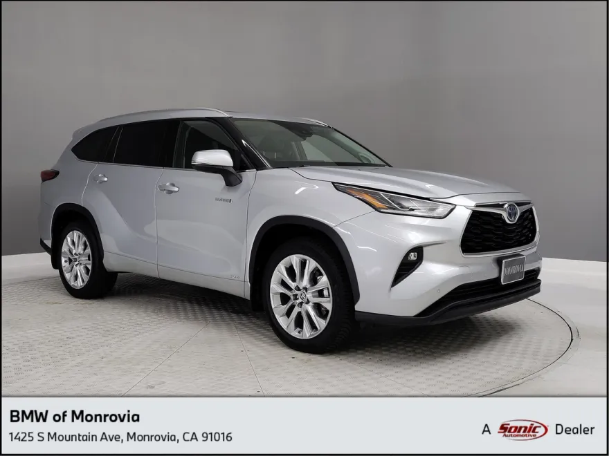 2021 Toyota Highlander Hybrid Limited photo 1