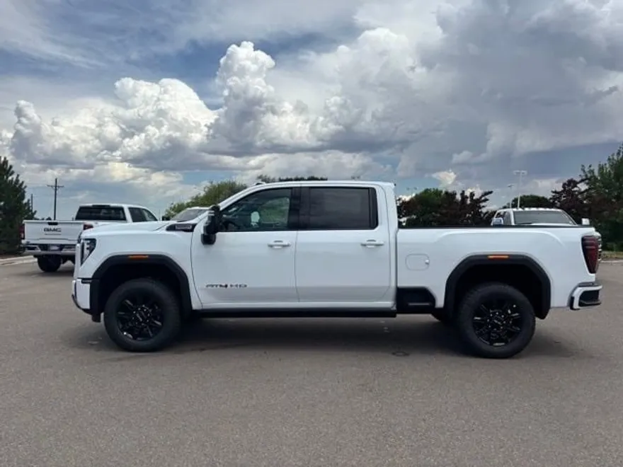 2025 Gmc Sierra 2500 HD AT4 photo 1