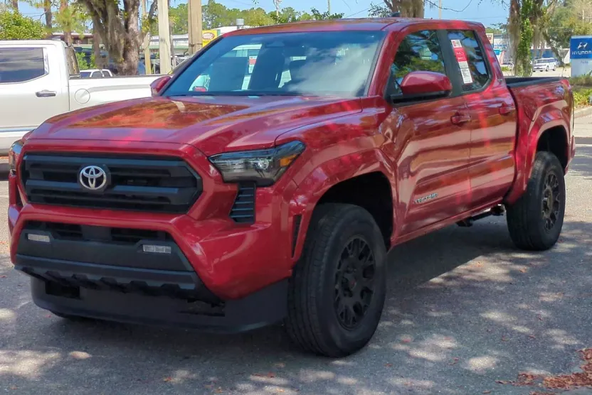 2025 Toyota Tacoma SR5 Double Cab photo 1