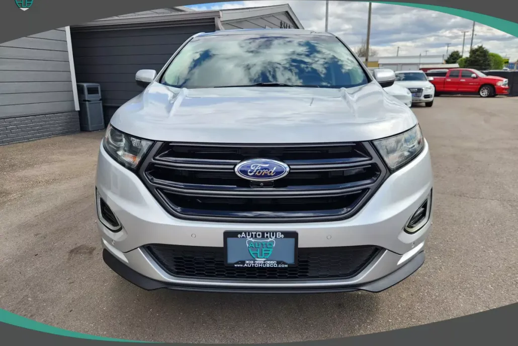 2017 Ford Edge Sport photo 1