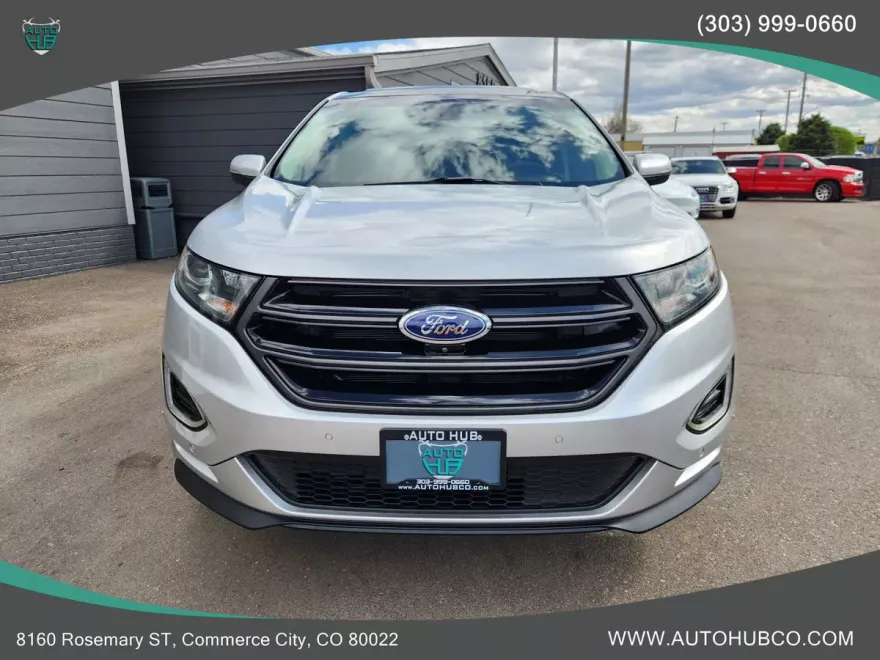 2017 Ford Edge Sport photo 1