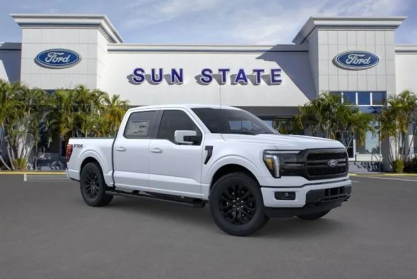 2025 Ford F-150 Lariat photo 1
