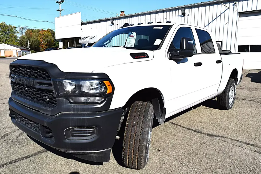 2024 Ram 3500 Tradesman photo 1