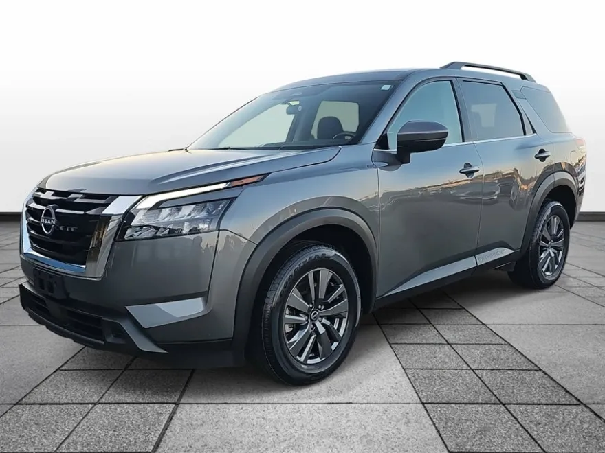 2024 Nissan Pathfinder SV photo 1