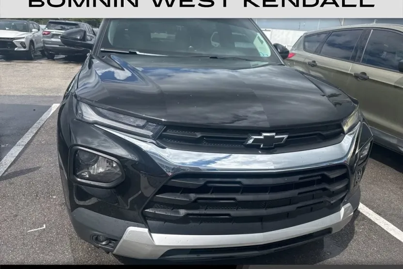 2023 Chevrolet Trailblazer LT photo 1