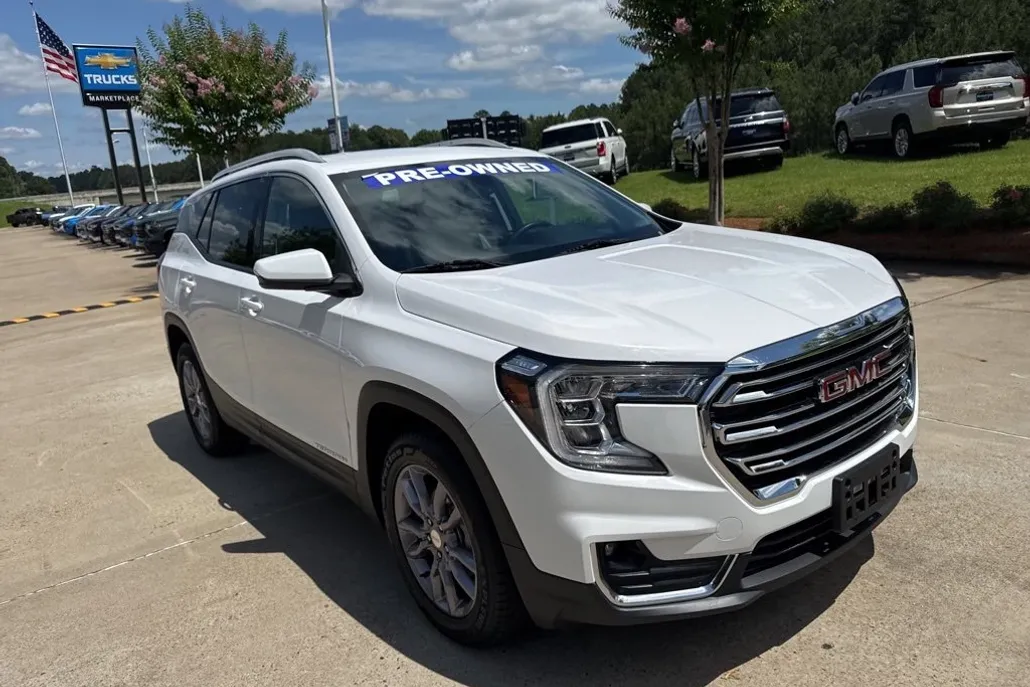 2023 Gmc Terrain SLT photo 1