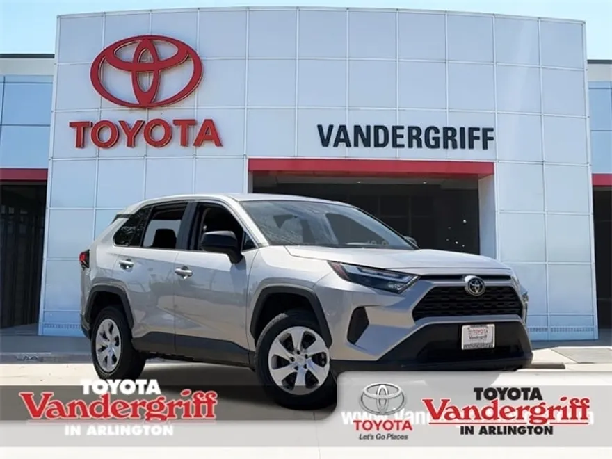 2024 Toyota RAV4 LE photo 1