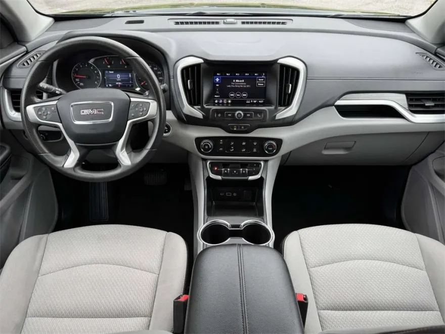 2024 Gmc Terrain SLE photo 1