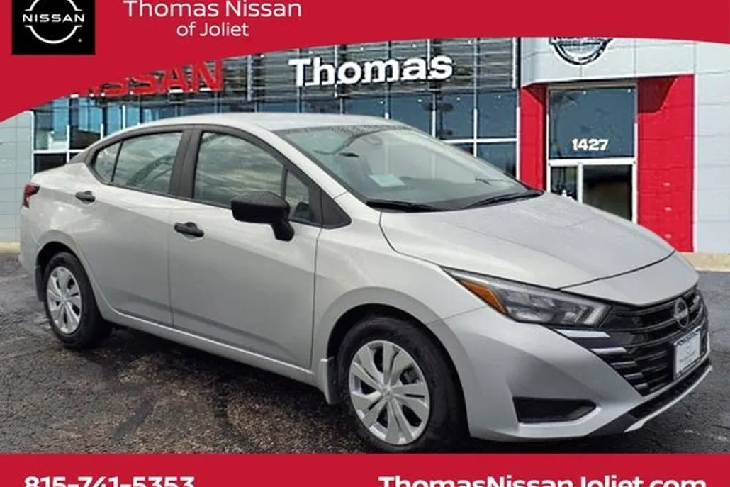 2025 Nissan Versa 1.6 S photo 1
