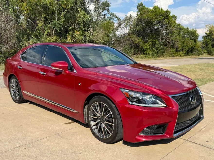 2015 Lexus LS 460 photo 1