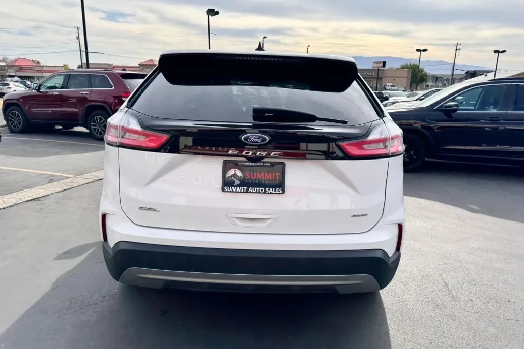 2024 Ford Edge SEL Sport photo 1