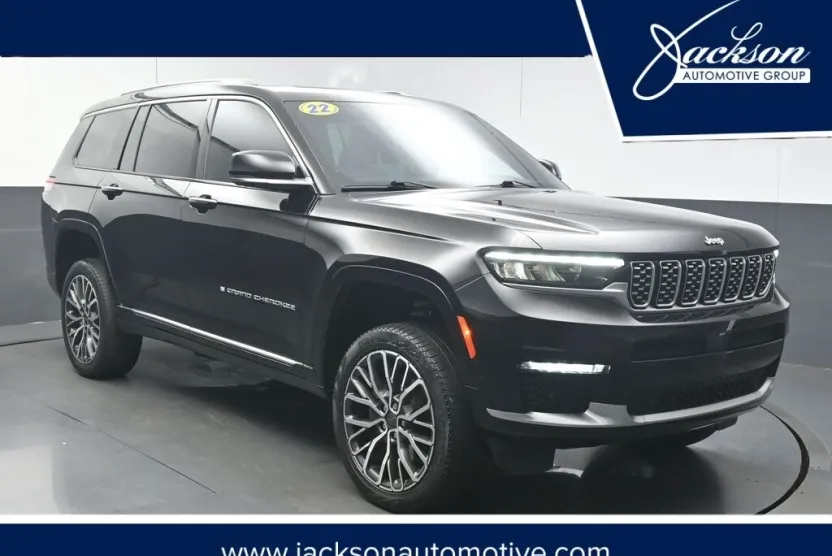 2022 Jeep Grand Cherokee L Summit photo 1