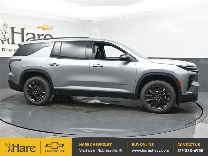 2026 Chevrolet Traverse photo 1