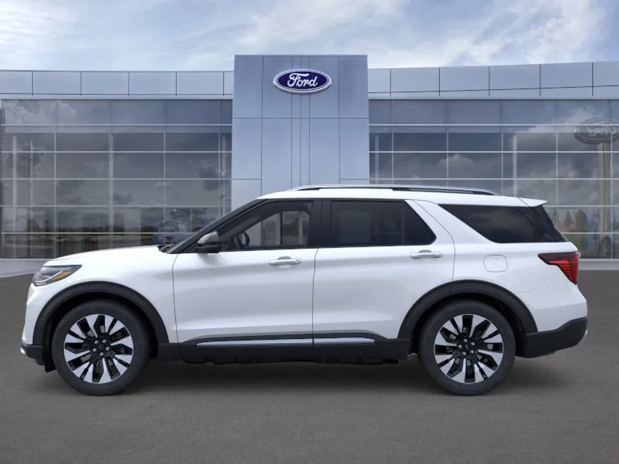 2025 Ford Explorer Platinum photo 1