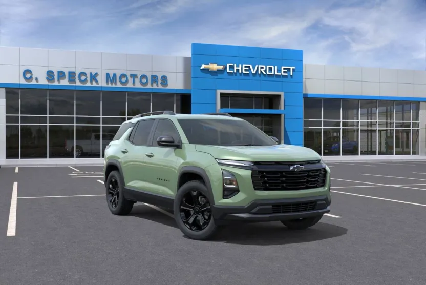 2026 Chevrolet Equinox LT photo 1