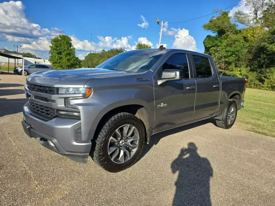 2021 Chevrolet Silverado 1500 RST photo 1