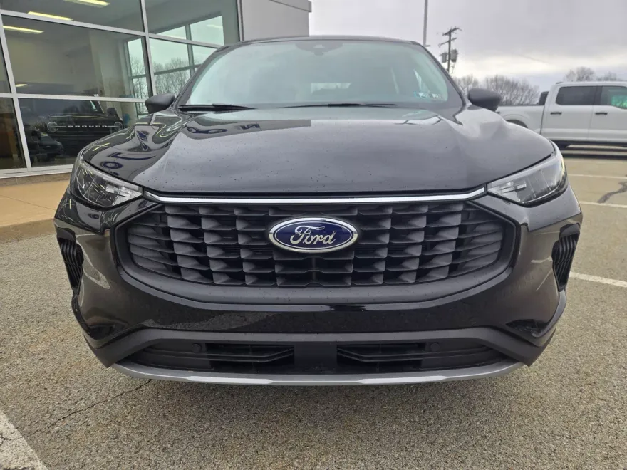 2025 Ford Escape Active photo 1