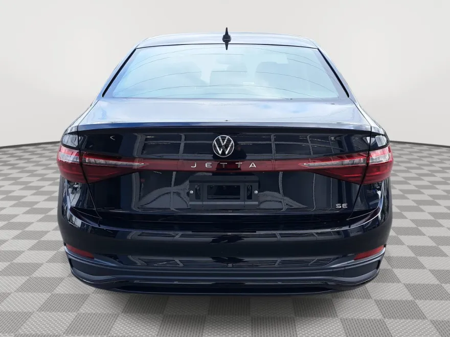 2025 Volkswagen Jetta SE photo 1