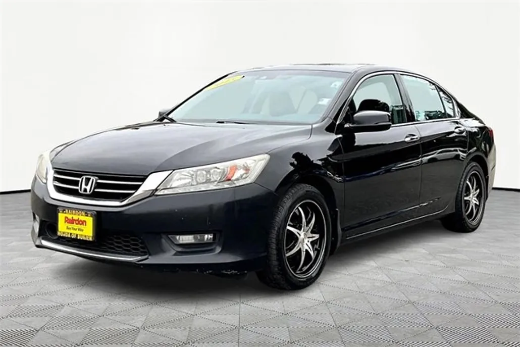 2015 Honda Accord Touring photo 1