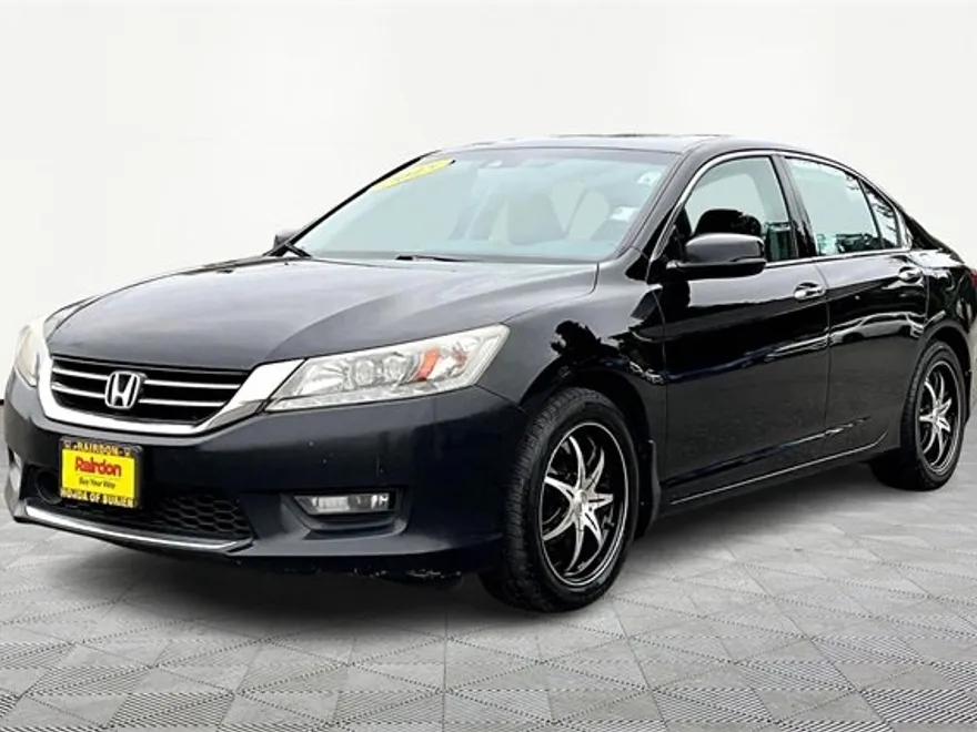2015 Honda Accord Touring photo 1