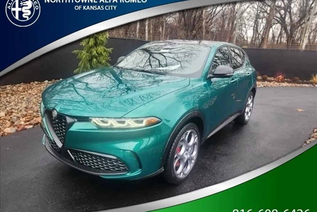 2024 Alfa Romeo Tonale Veloce photo 1