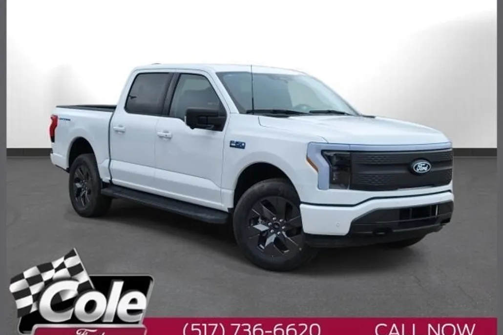 2025 Ford F-150 Lightning photo 1