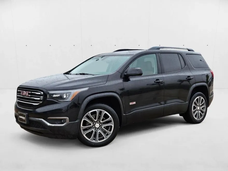 2017 Gmc Acadia SLT photo 1