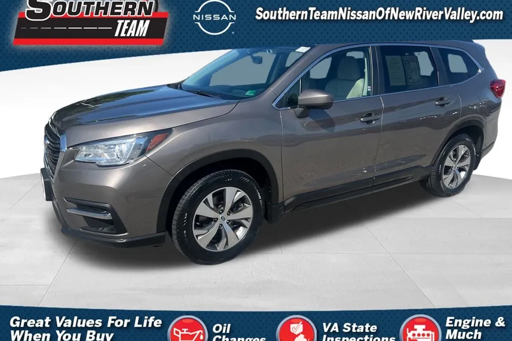 2022 Subaru Ascent Premium photo 1