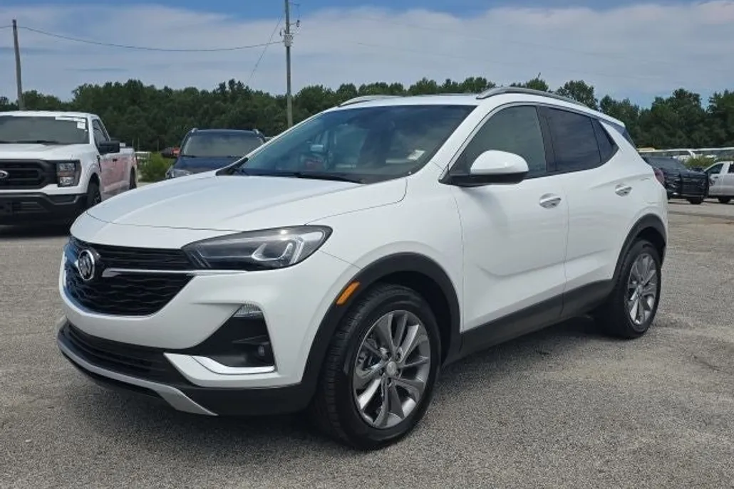 2023 Buick Encore GX Essence photo 1