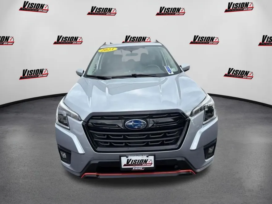 2023 Subaru Forester Sport photo 1