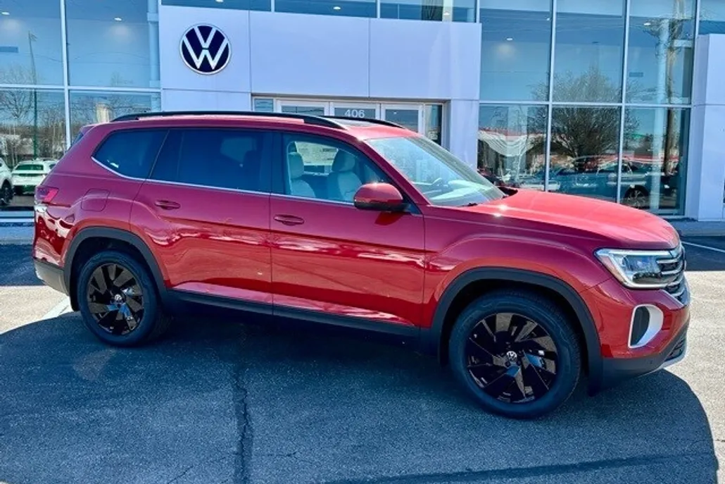 2025 Volkswagen Atlas SE Technology photo 1