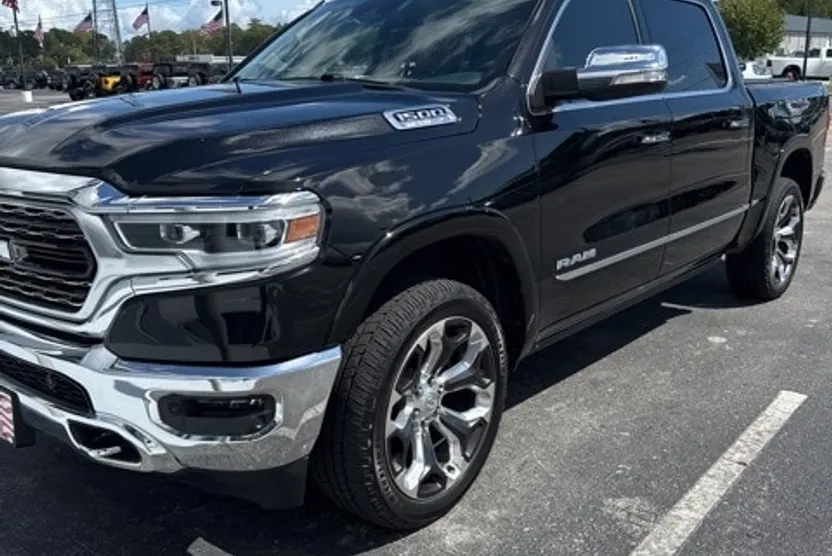 2019 Ram 1500 Limited photo 1
