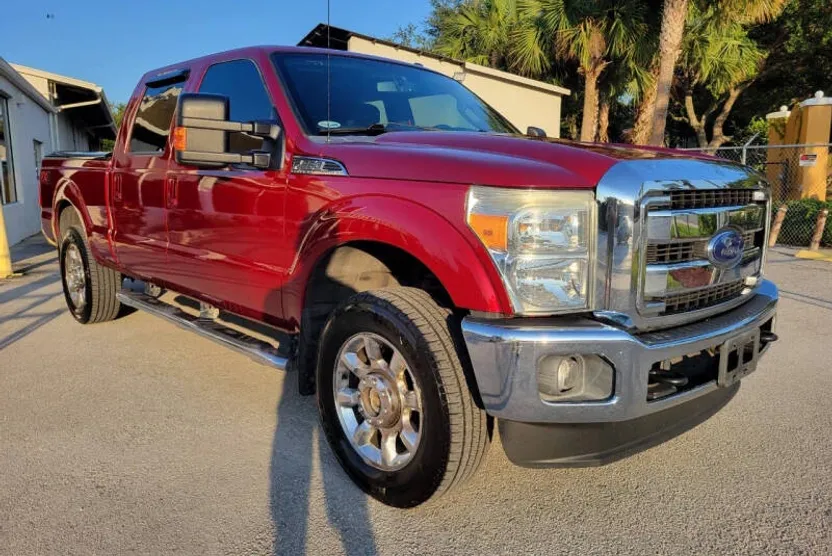 2016 Ford F-250 Lariat photo 1