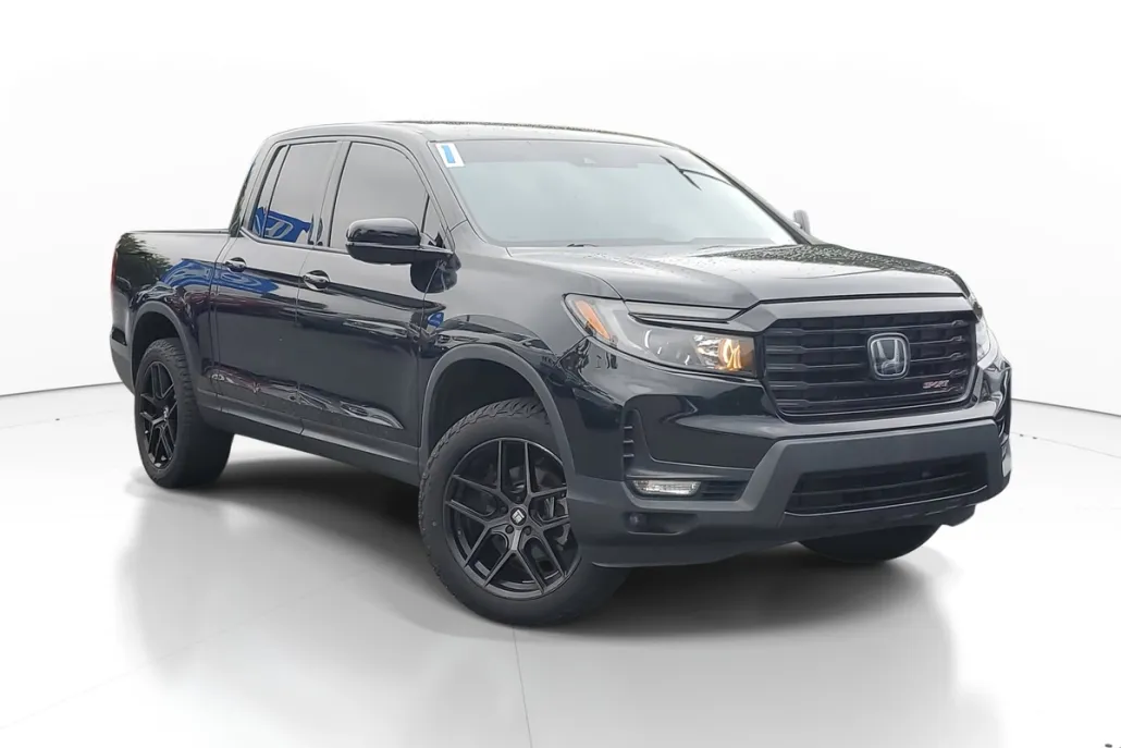 2021 Honda Ridgeline Sport photo 1