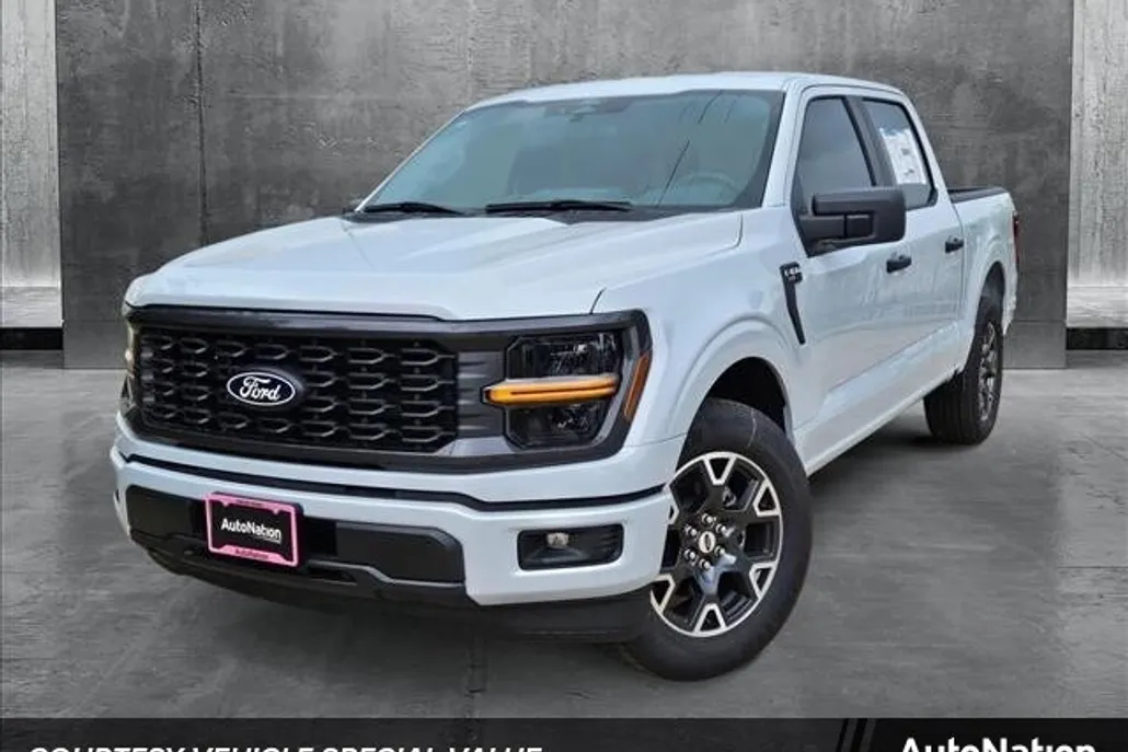 2025 Ford F-150 STX photo 1