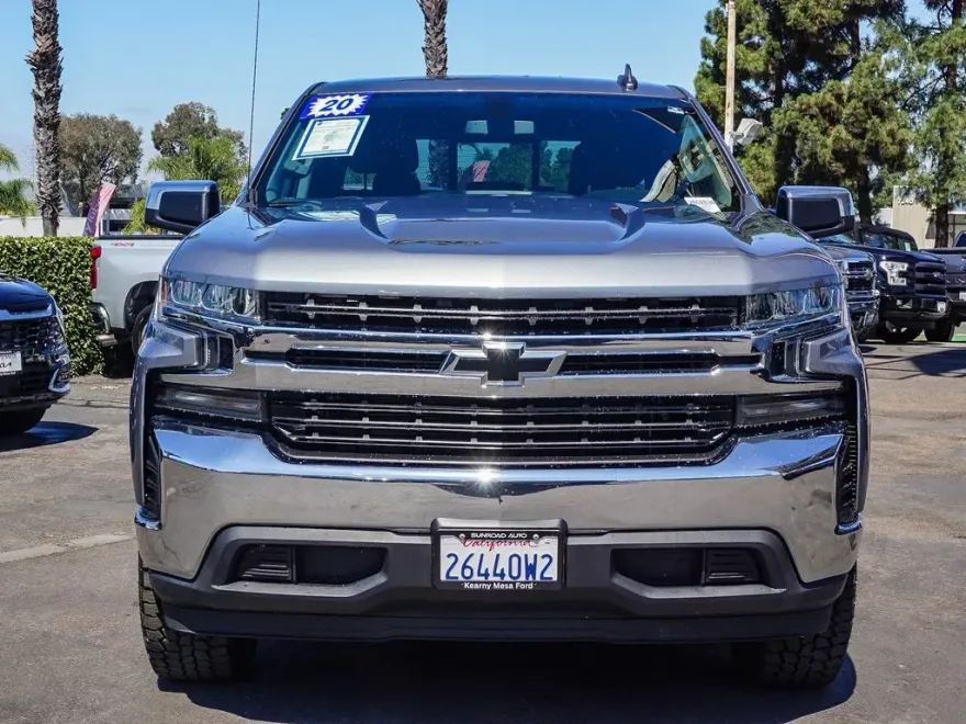 2020 Chevrolet Silverado 1500 LT photo 1