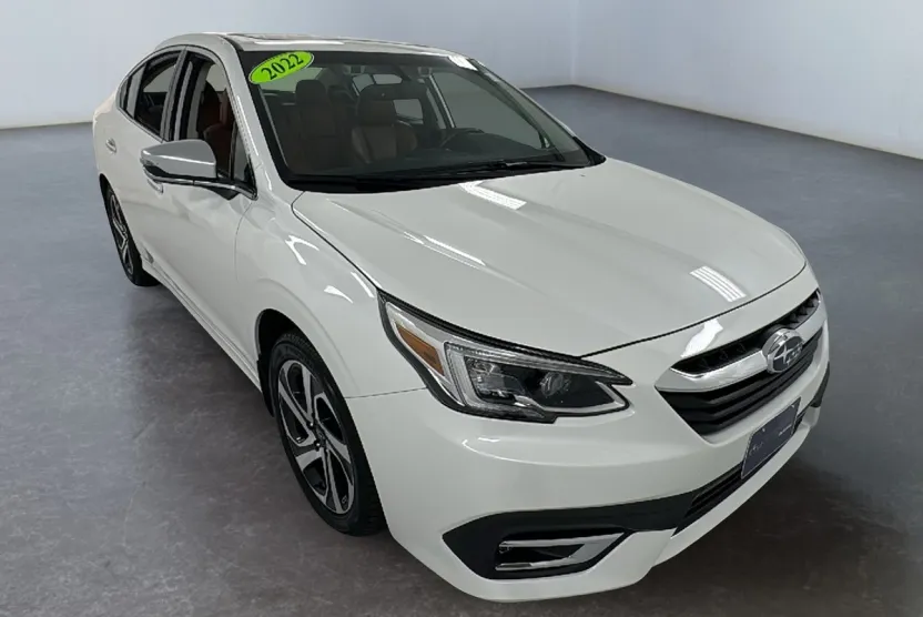 2022 Subaru Legacy Touring photo 1