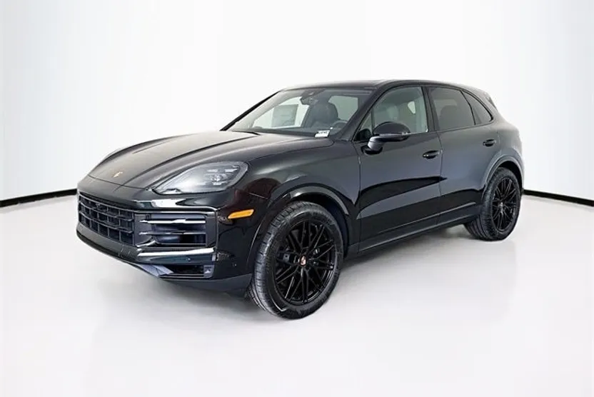 2025 Porsche Cayenne photo 1