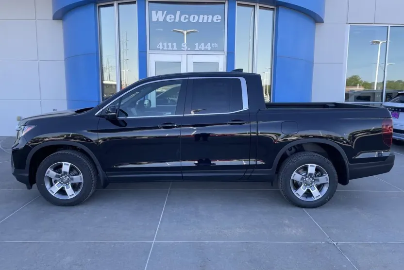2025 Honda Ridgeline RTL photo 1