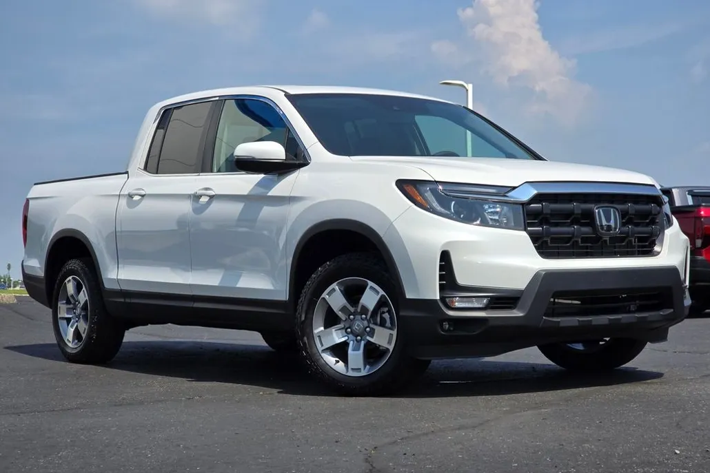 2025 Honda Ridgeline RTL photo 1
