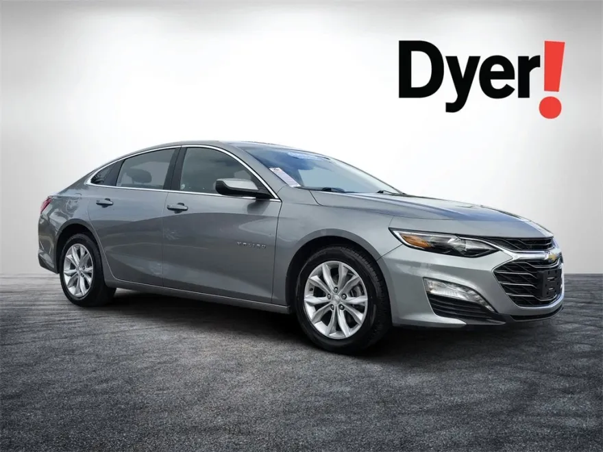 2024 Chevrolet Malibu 1LT photo 1