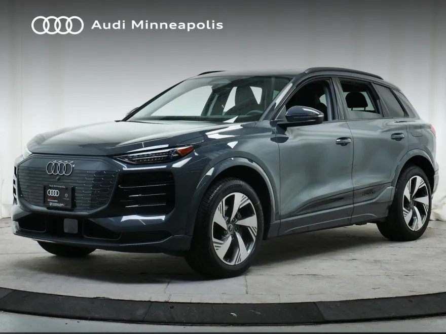 2025 Audi Q6 E-tron Premium Plus photo 1