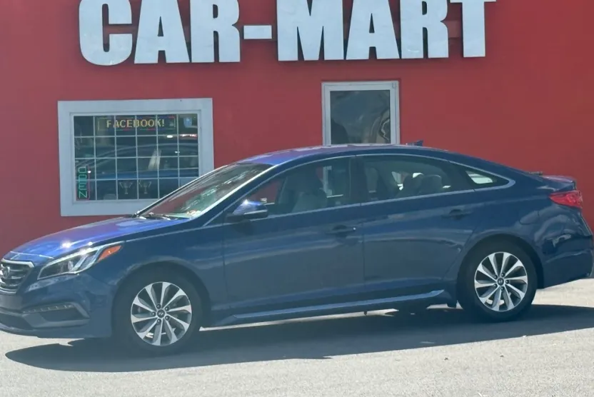 2016 Hyundai Sonata Sport photo 1