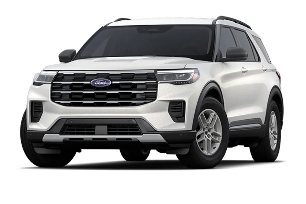 2025 Ford Explorer photo 1