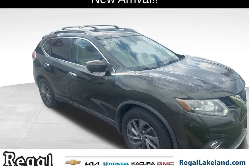 2016 Nissan Rogue SL photo 1