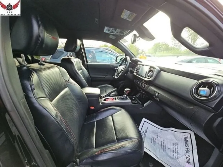 2021 Toyota Tacoma TRD Pro V6 photo 1